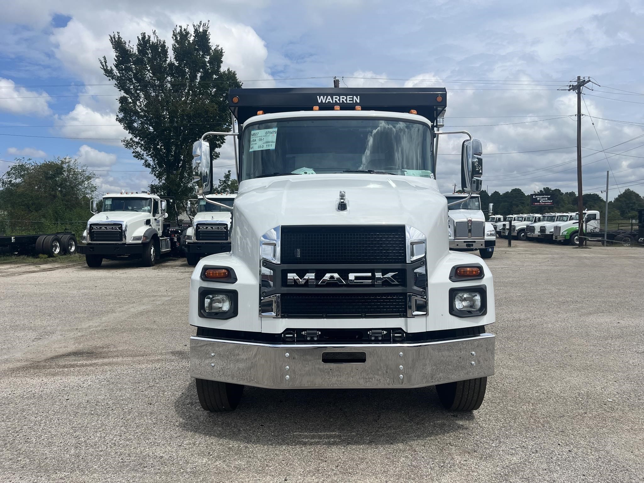 2025 MACK MD7 - image 3 of 6