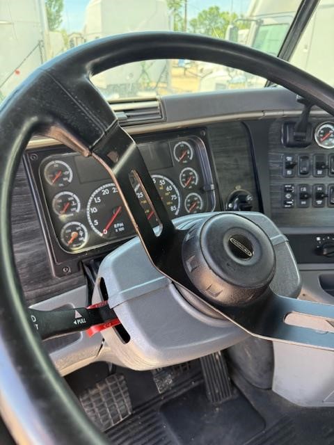 2007 FREIGHTLINER COLUMBIA 120 9064952312 2007 FREIGHTLINER COLUMBIA 120 9064952312