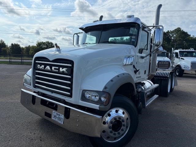 2019 MACK GRANITE GU713 2019 MACK GRANITE GU713 - image 1 of 6