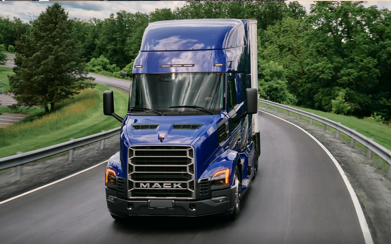 Mack Trucks Anthem® - image 1 of 4