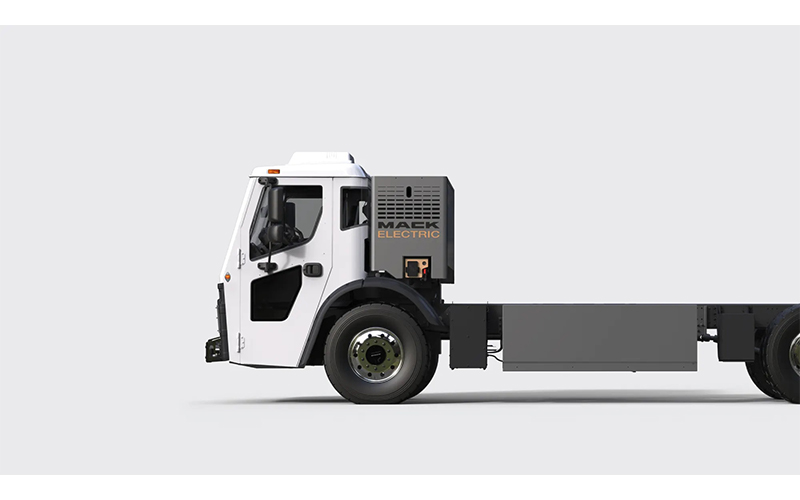 Mack Trucks LR Electric - image 1 of 5