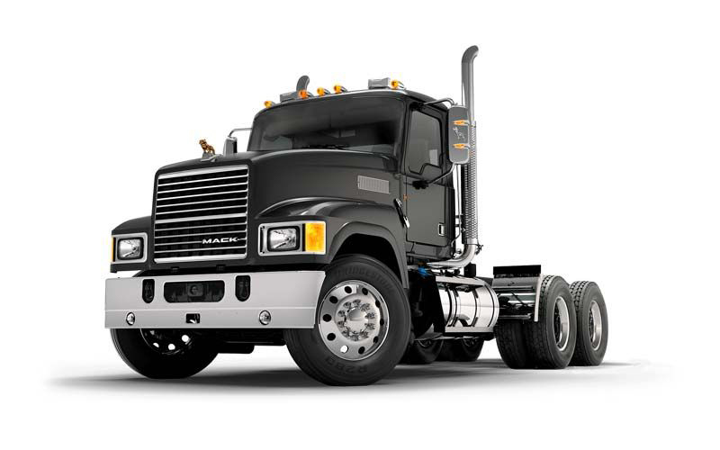 Mack Trucks Pinnacle™ - image 3 of 6