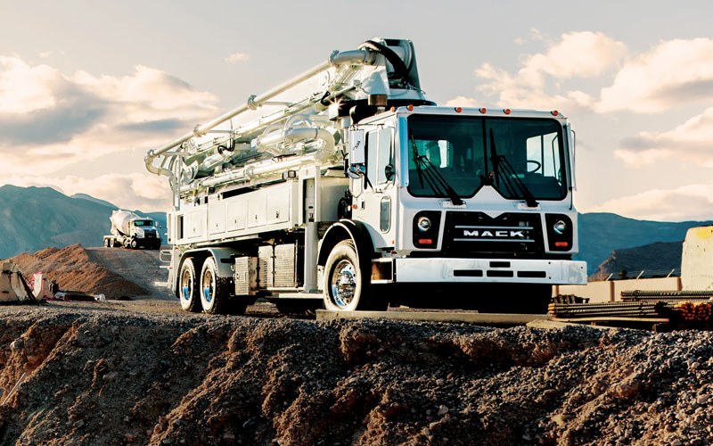 Mack TerraPro® Mack TerraPro® - image 1 of 4