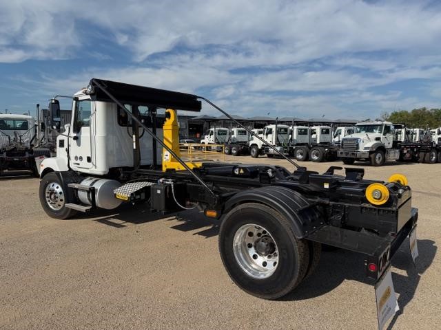 2026 MACK MD7 2026 MACK MD7 - image 2 of 6